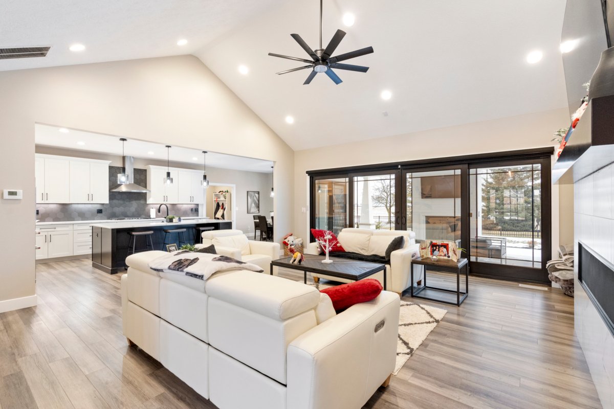Real Estate Photo Editing Services