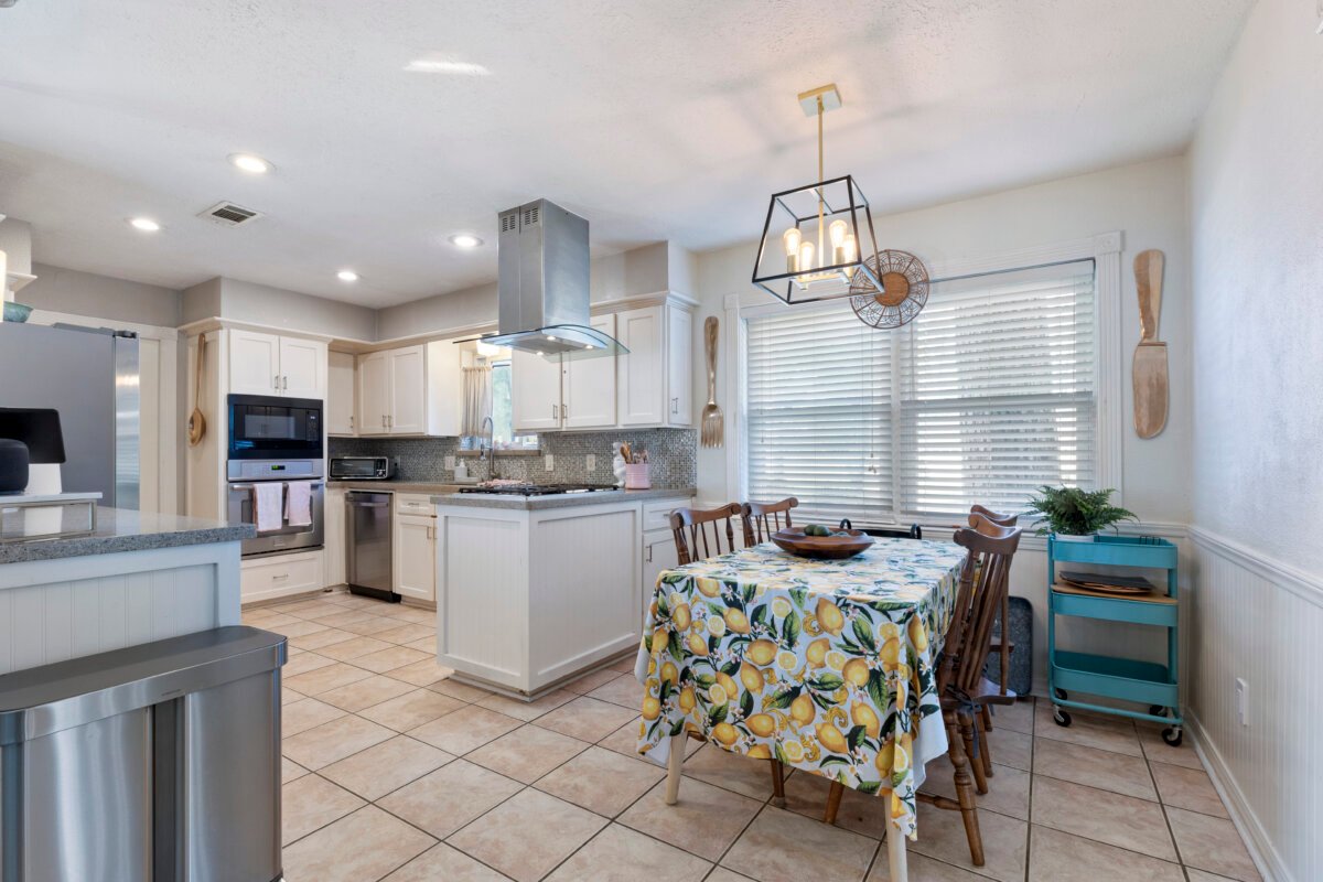 Real Estate Photo Editing