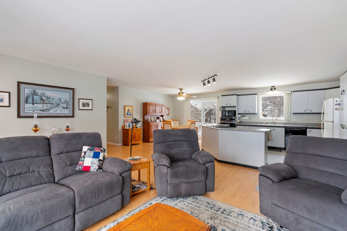 Real Estate Photo Editing Service