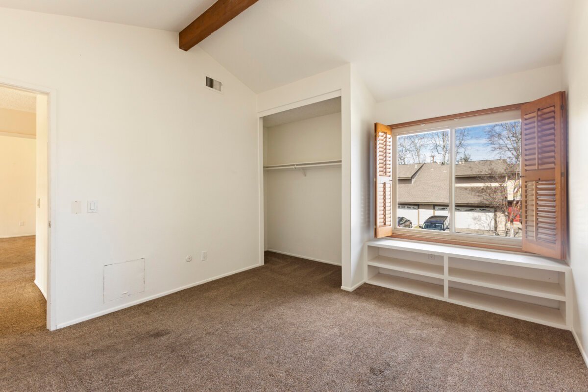 Real Estate Photo Editing