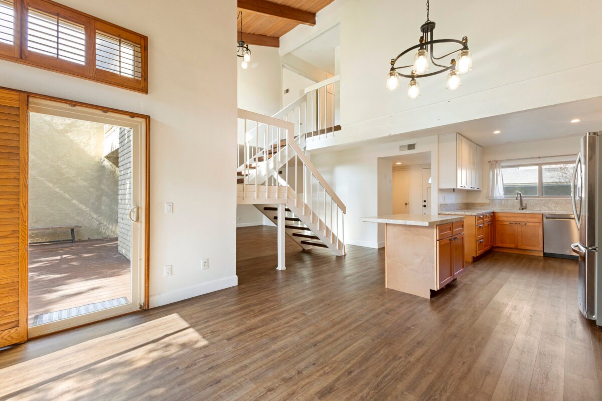 Real Estate Photo Editing