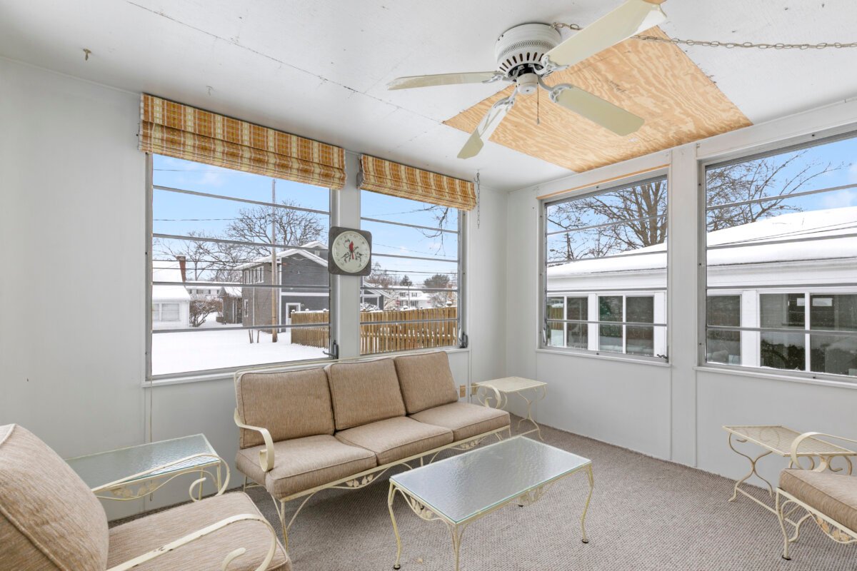 Real Estate Photo Editor